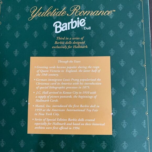 Barbie 1996 Yuletide Romanace - Picture 6 of 6